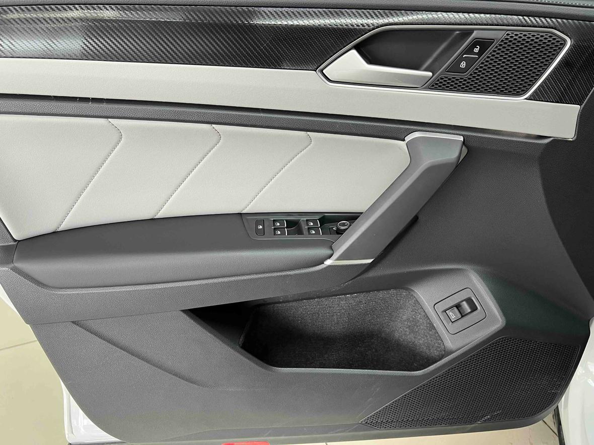 Volkswagen Tayron 2023 thumb 6