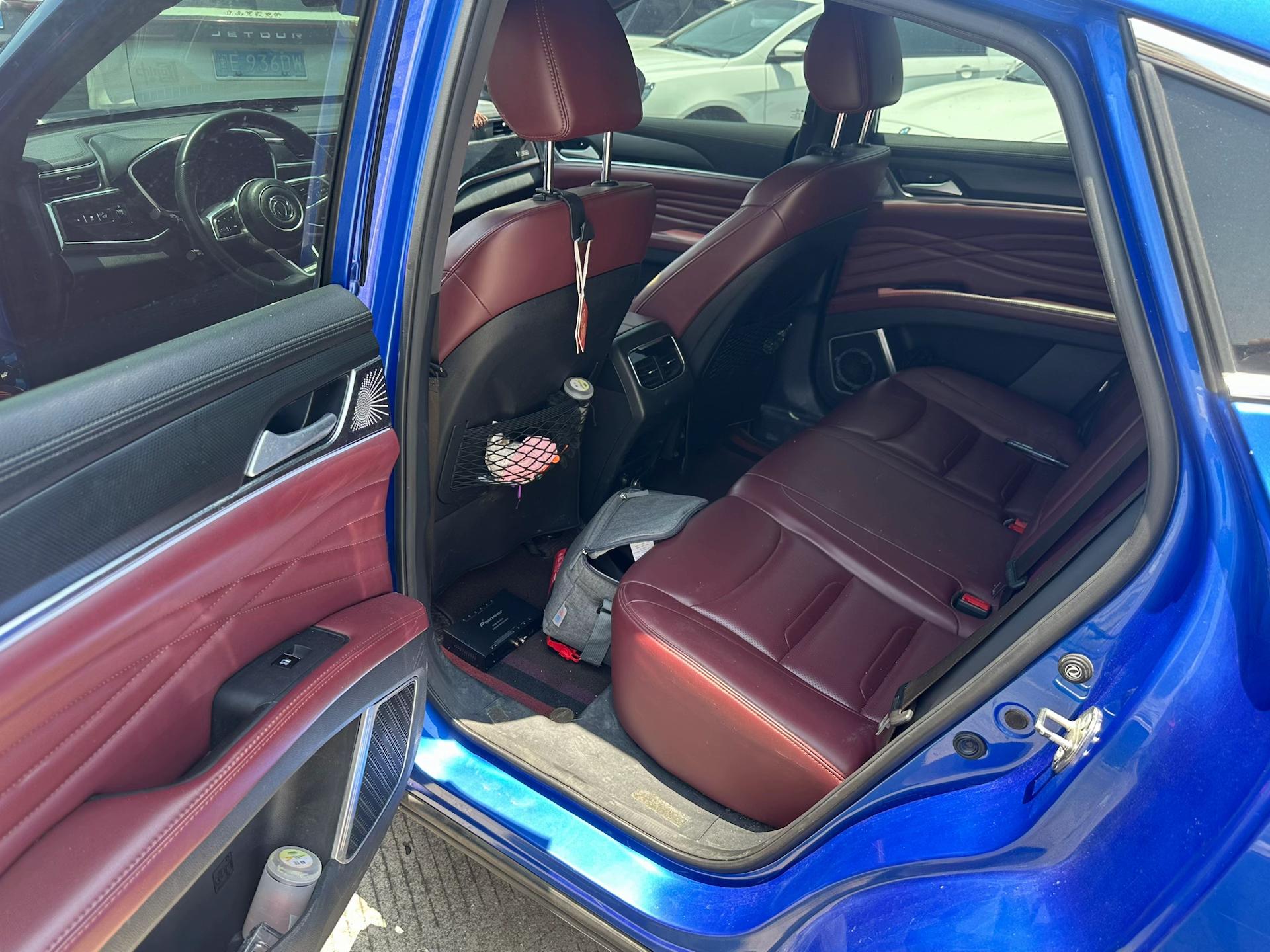 Dongfeng Fengon ix5 2019 thumb 7