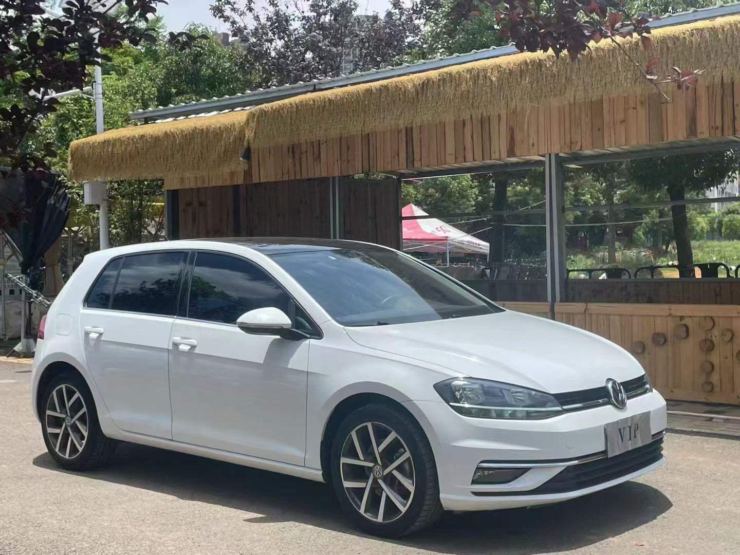 Volkswagen Golf Sportsvan 2020 thumb 10