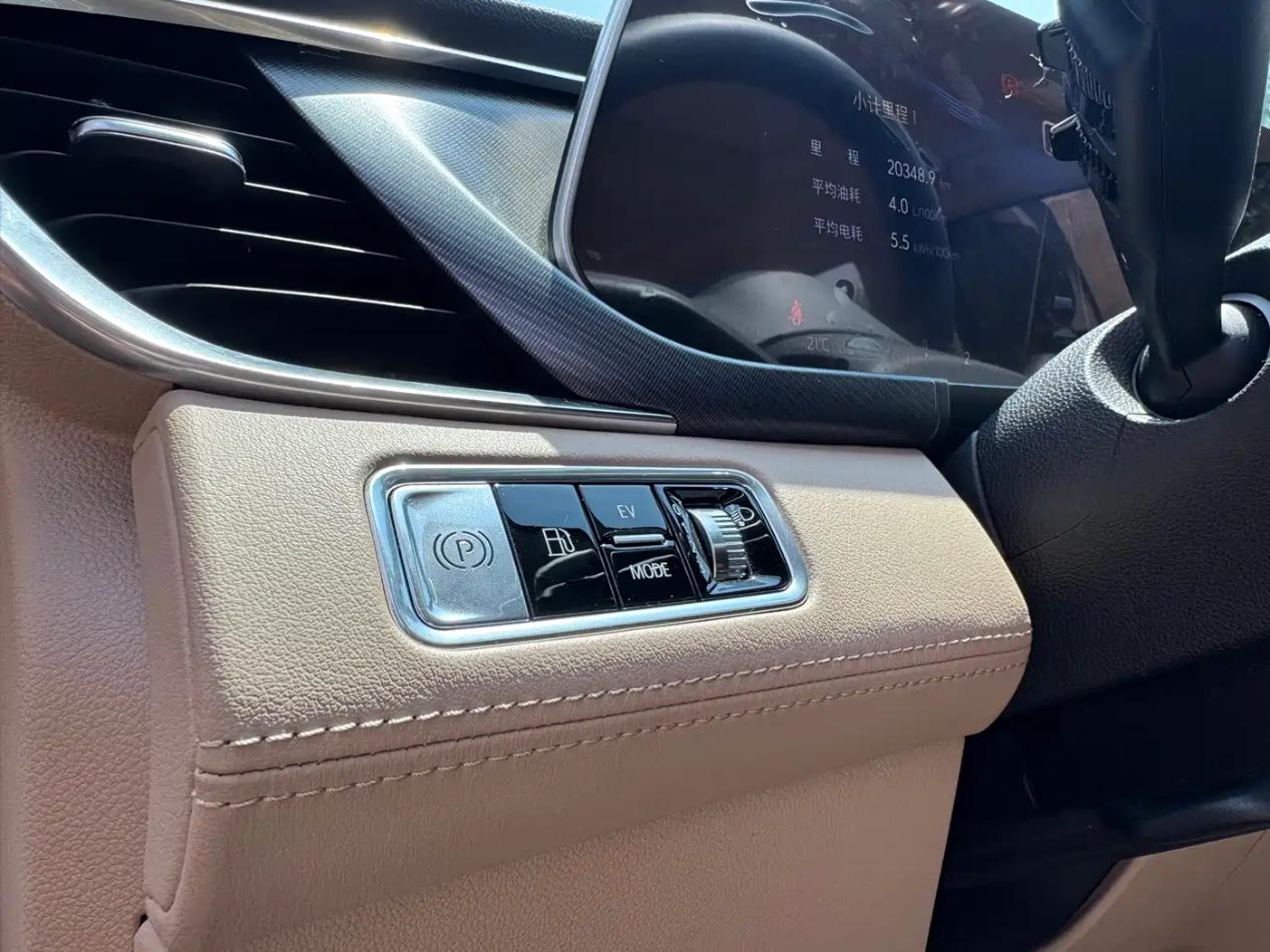 Buick GL8 2025 thumb 9