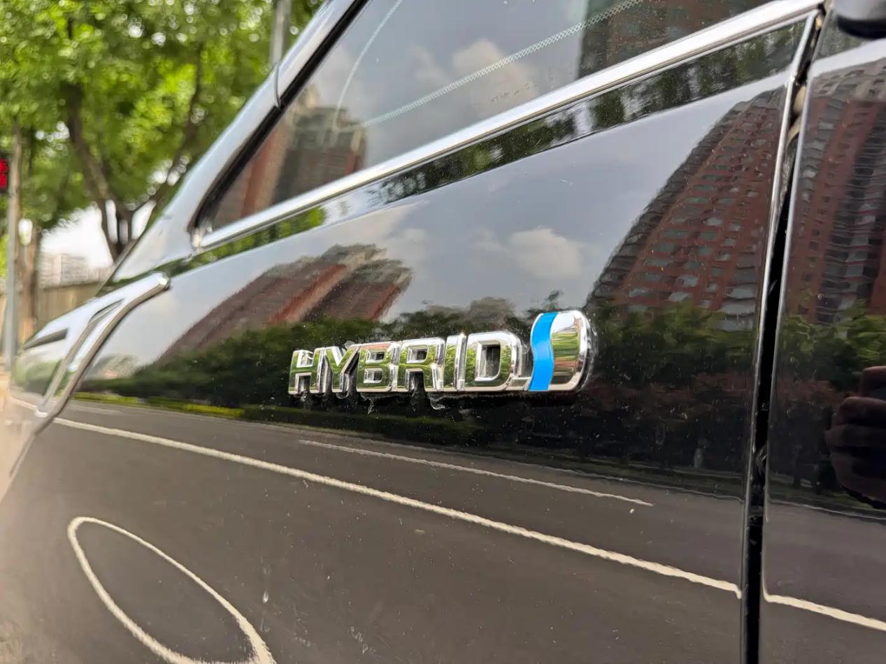Toyota Alphard 2021 thumb 3