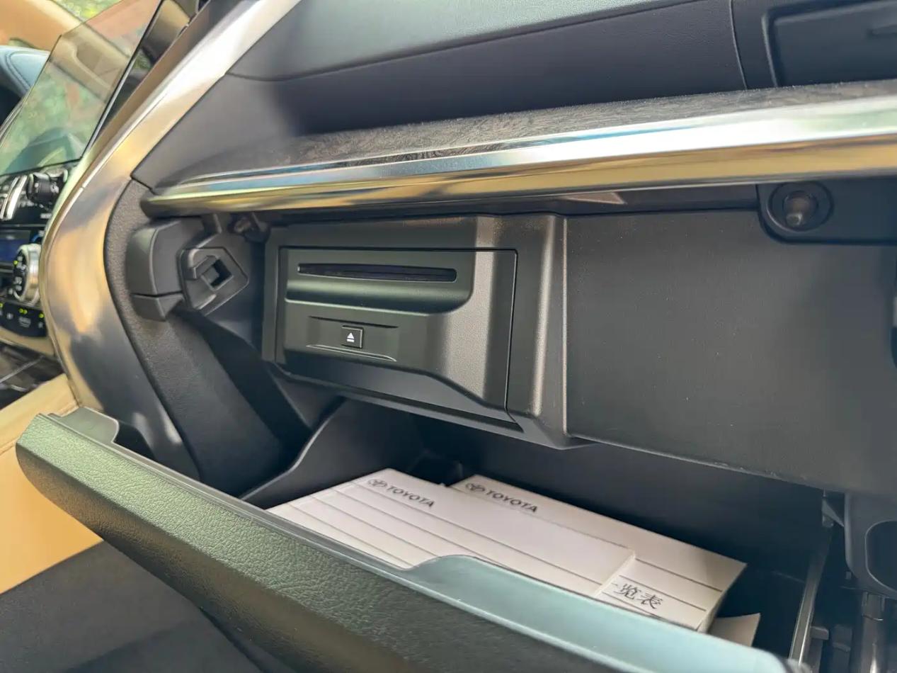 Toyota Alphard 2021 thumb 12