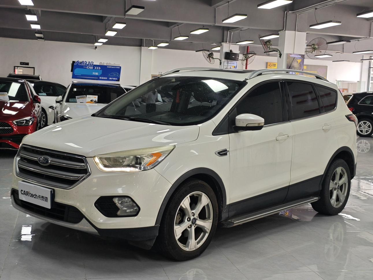 Ford Kuga 2017 thumb 8