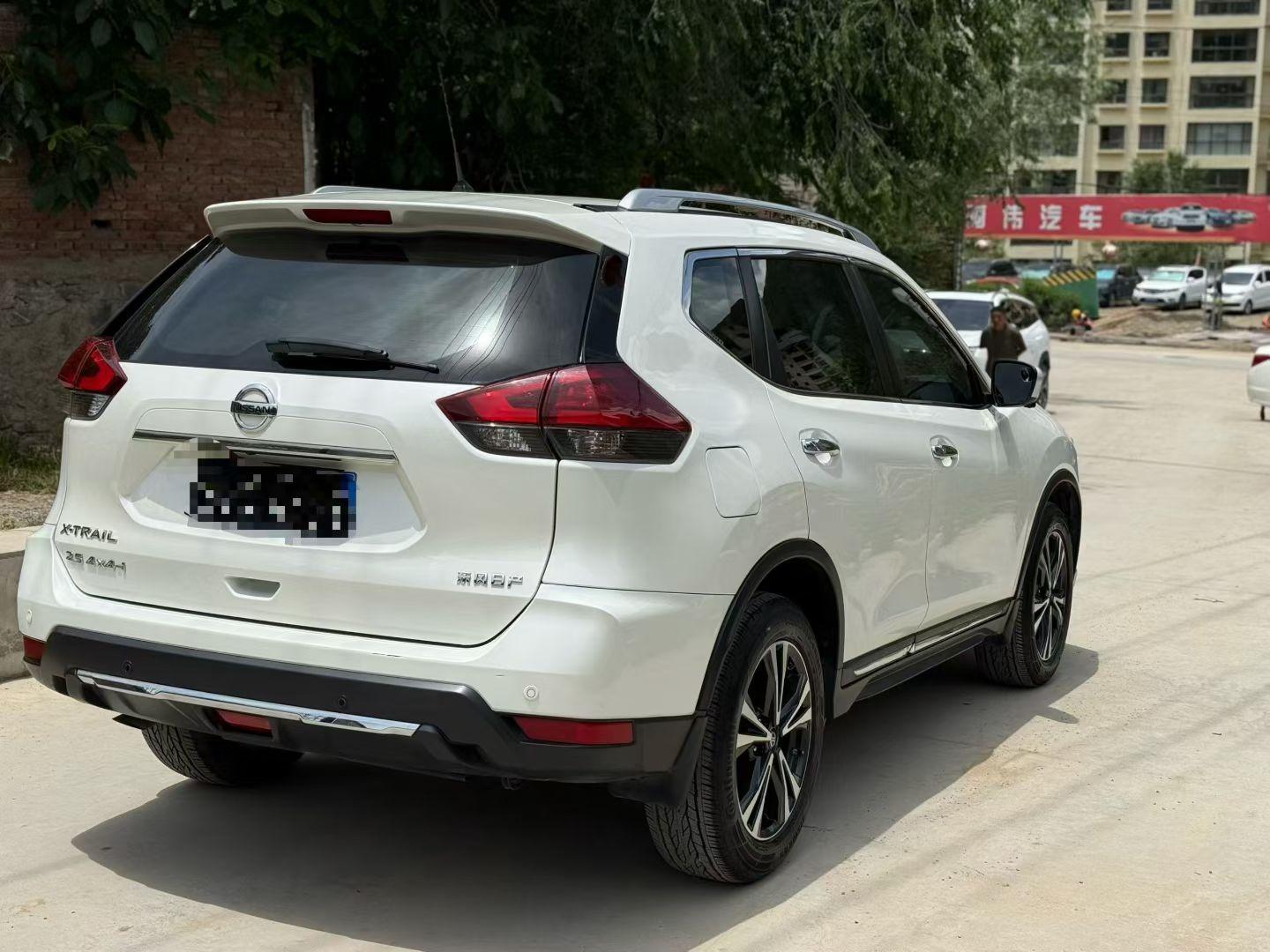 Nissan X-Trail 2021 thumb 4