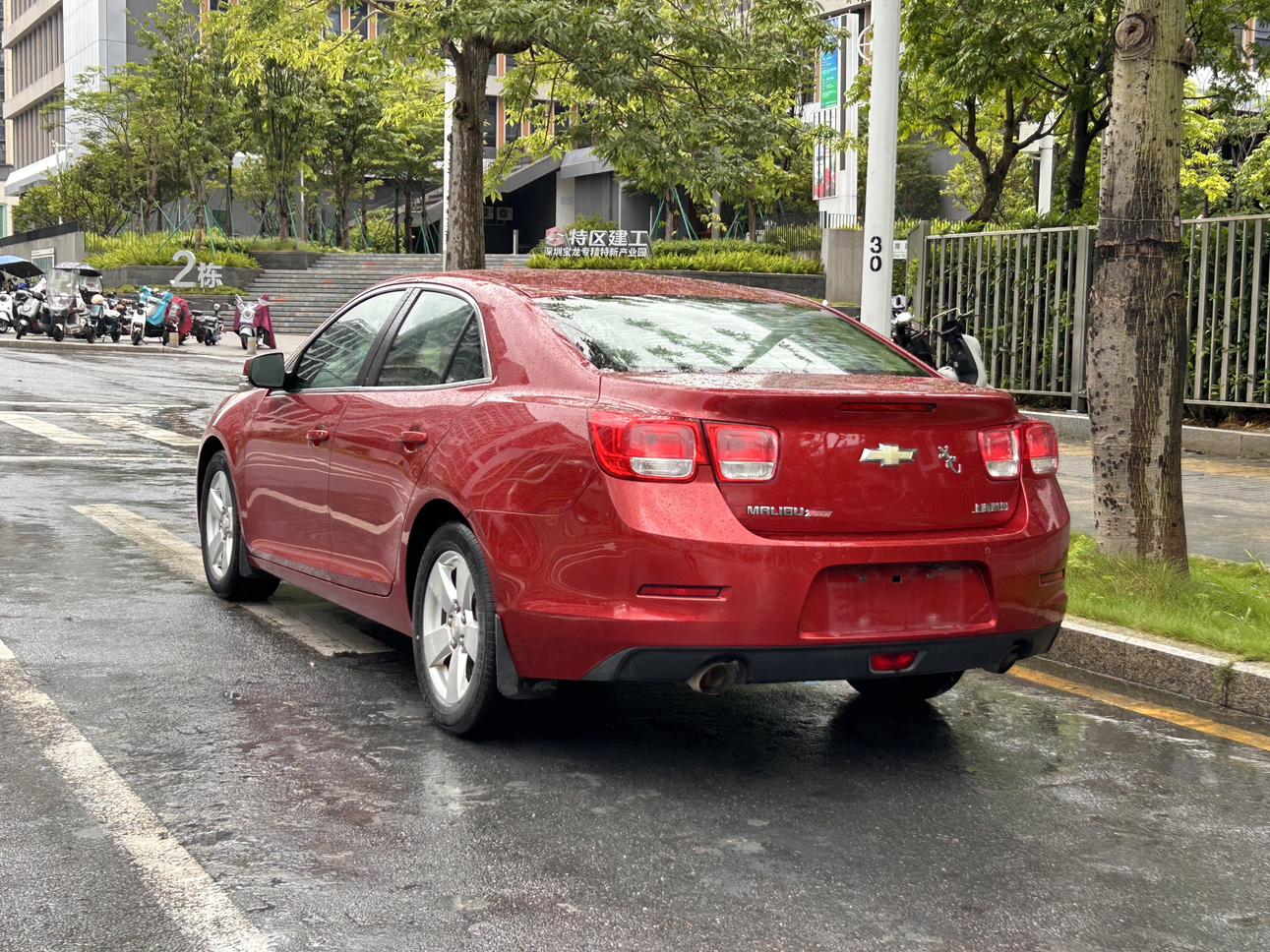 Chevrolet Malibu 2014 thumb 2