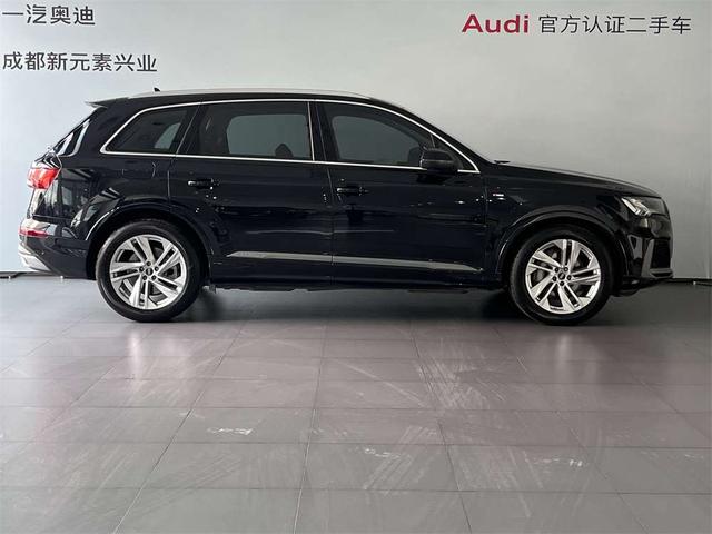 Audi Q7 2021 thumb 3