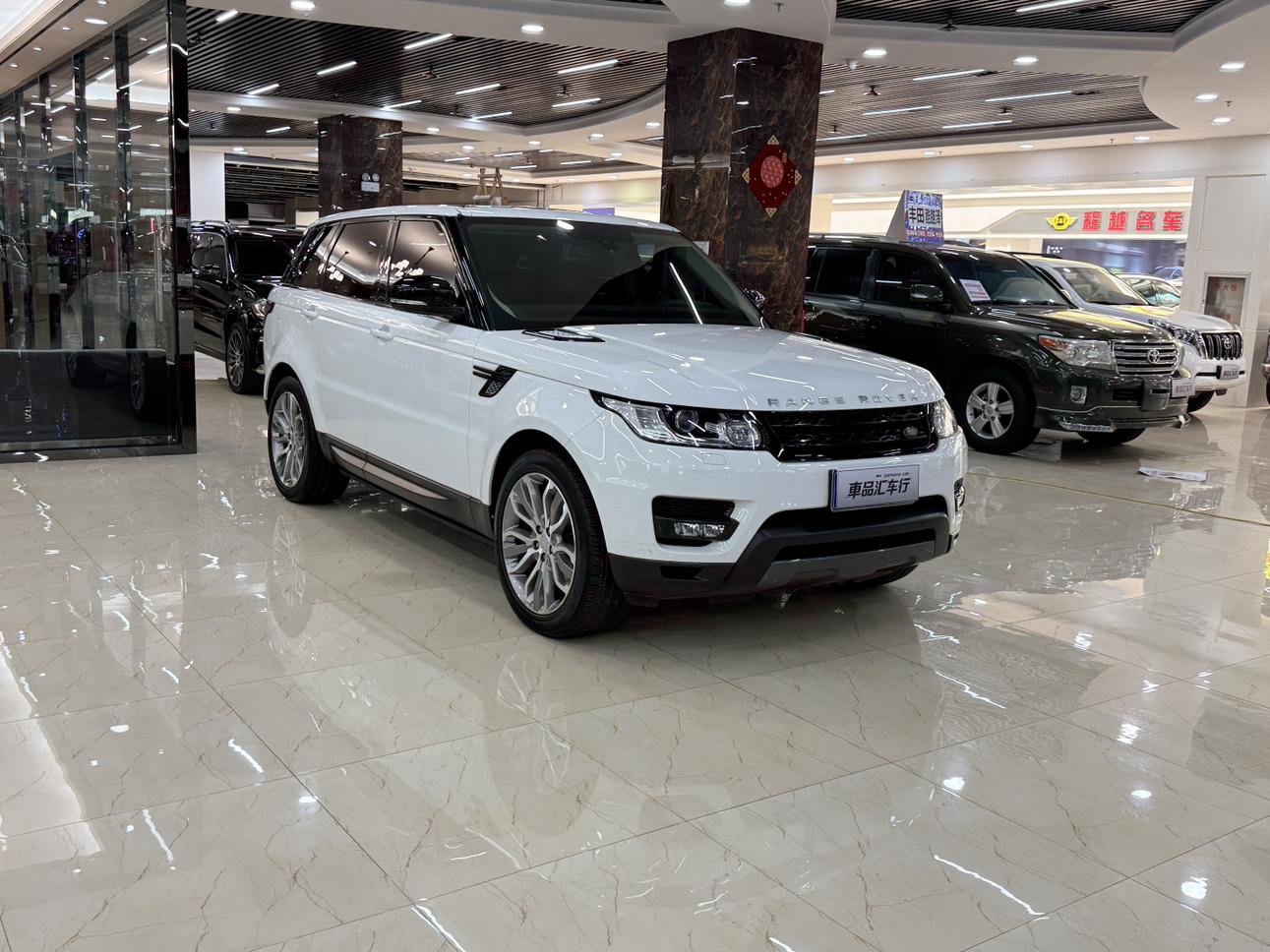 Land Rover Range Rover Sport 2016 thumb 10