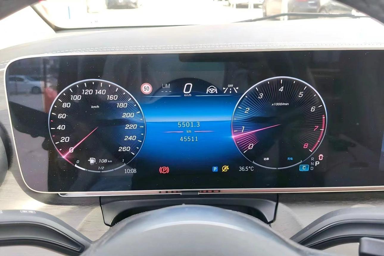 Mercedes-Benz V-Класс 2024 thumb 3