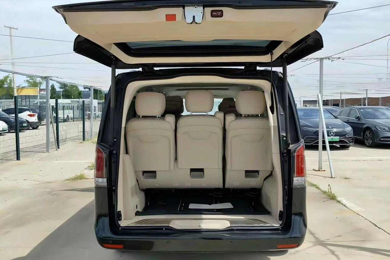 Mercedes-Benz V-Класс 2024 thumb 7