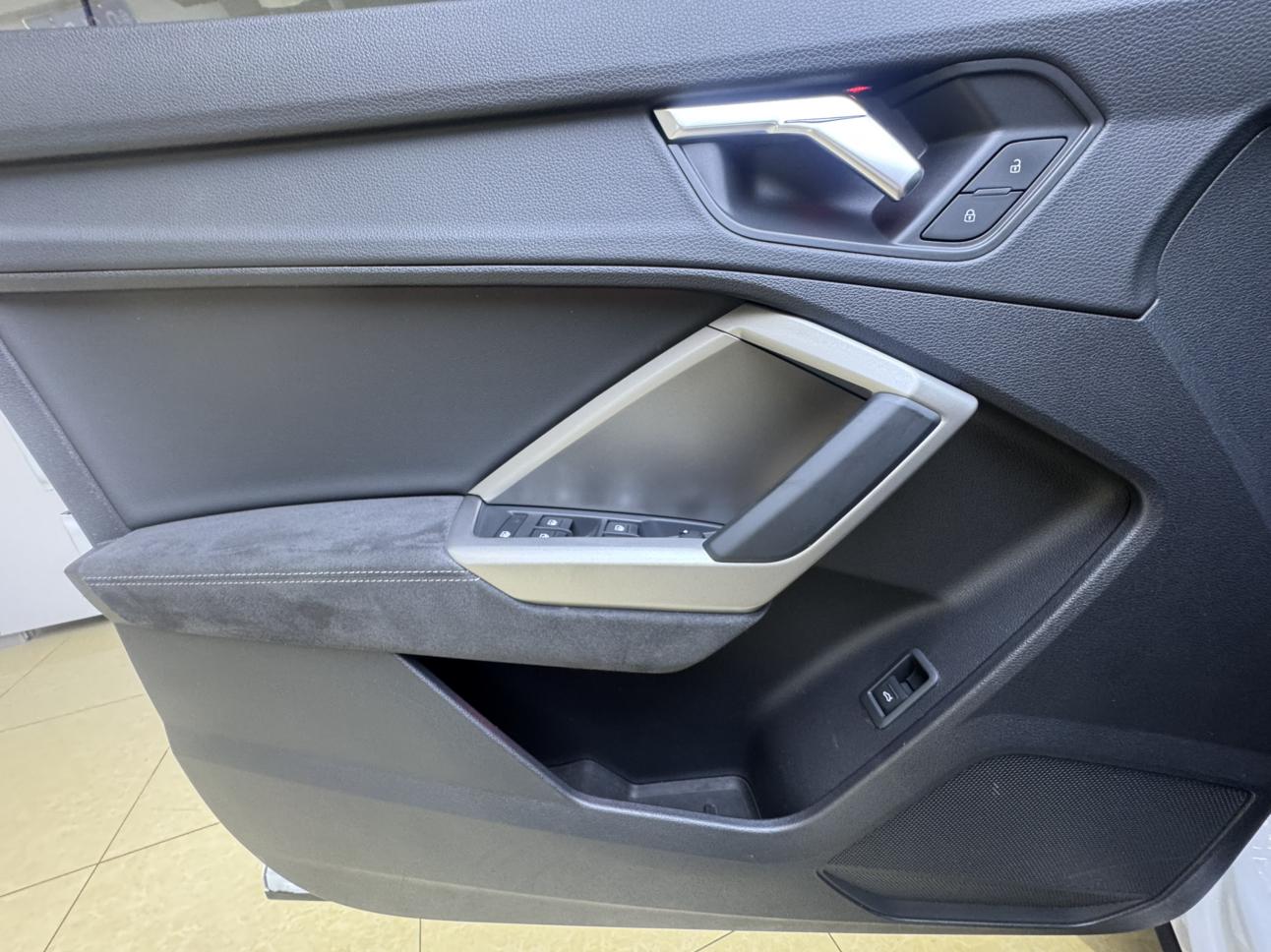Audi Q3 2022 thumb 11