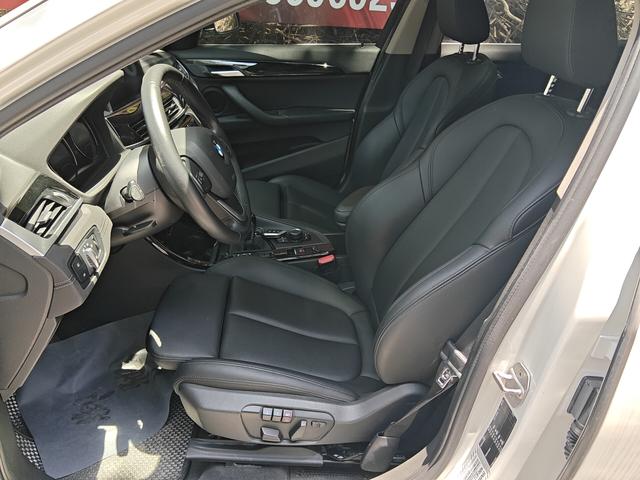 BMW X2 2019 thumb 8