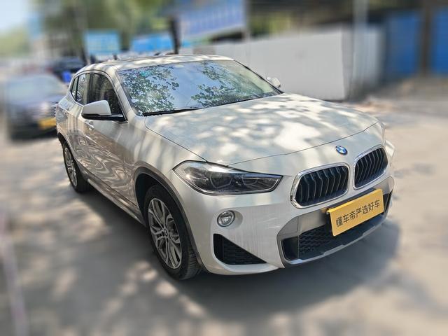 BMW X2 2019 thumb 12