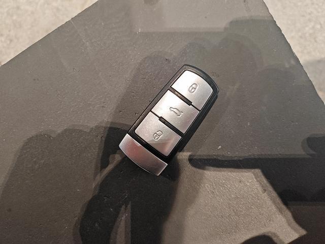 Volkswagen Arteon 2018 thumb 9