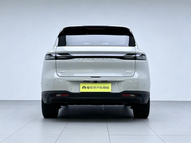 Leapmotor B10 2025 thumb 4