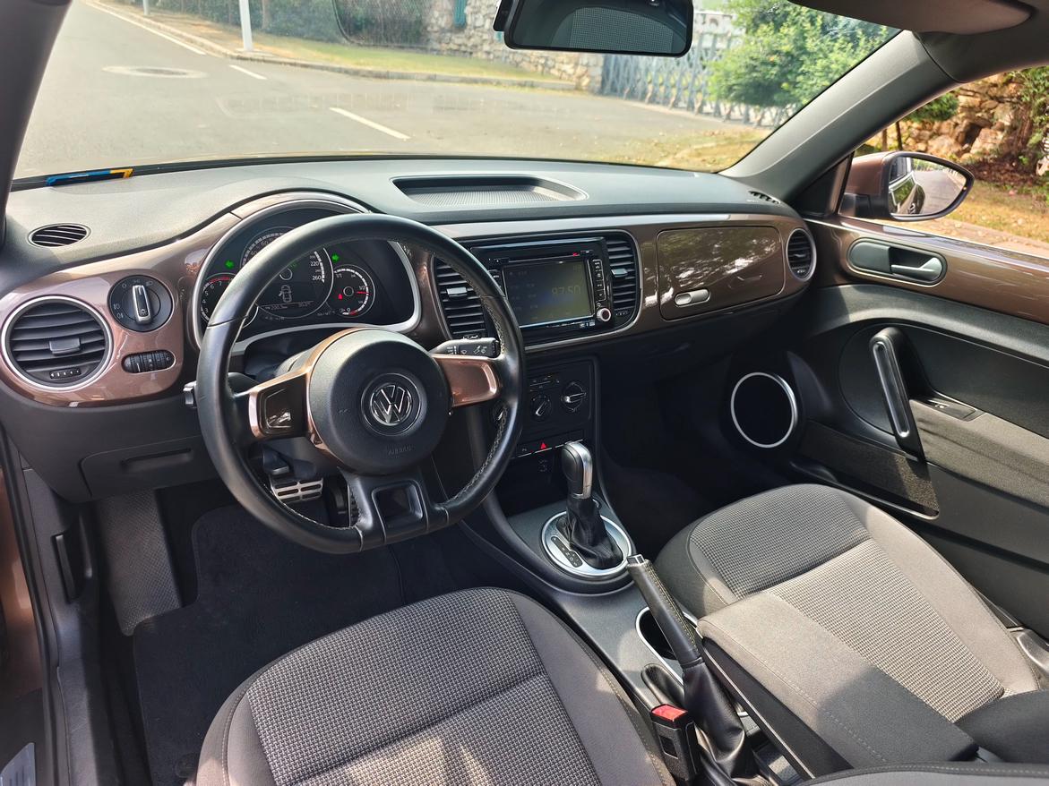 Volkswagen Beetle 2015 thumb 4
