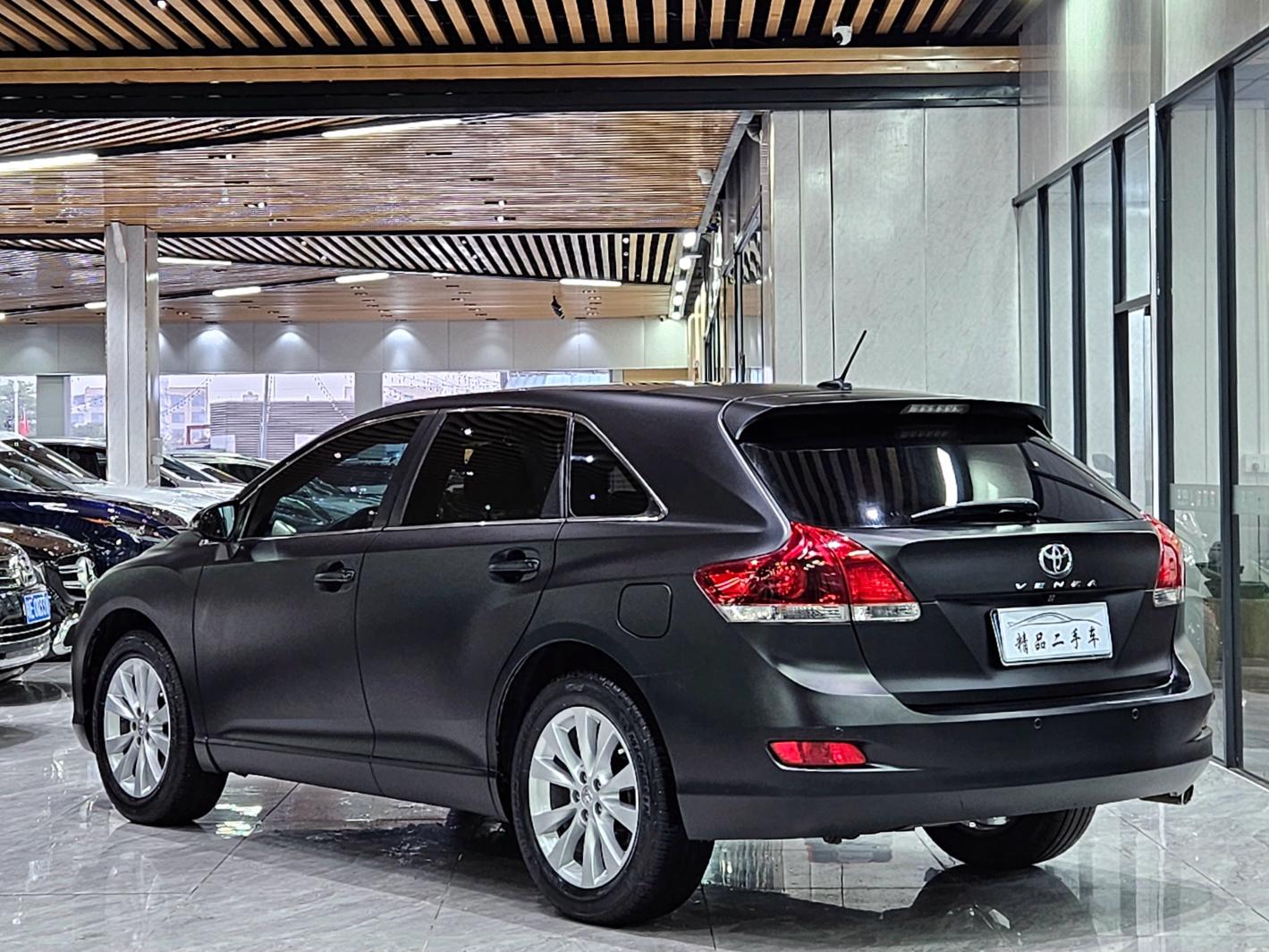 Toyota Venza 2013 thumb 2