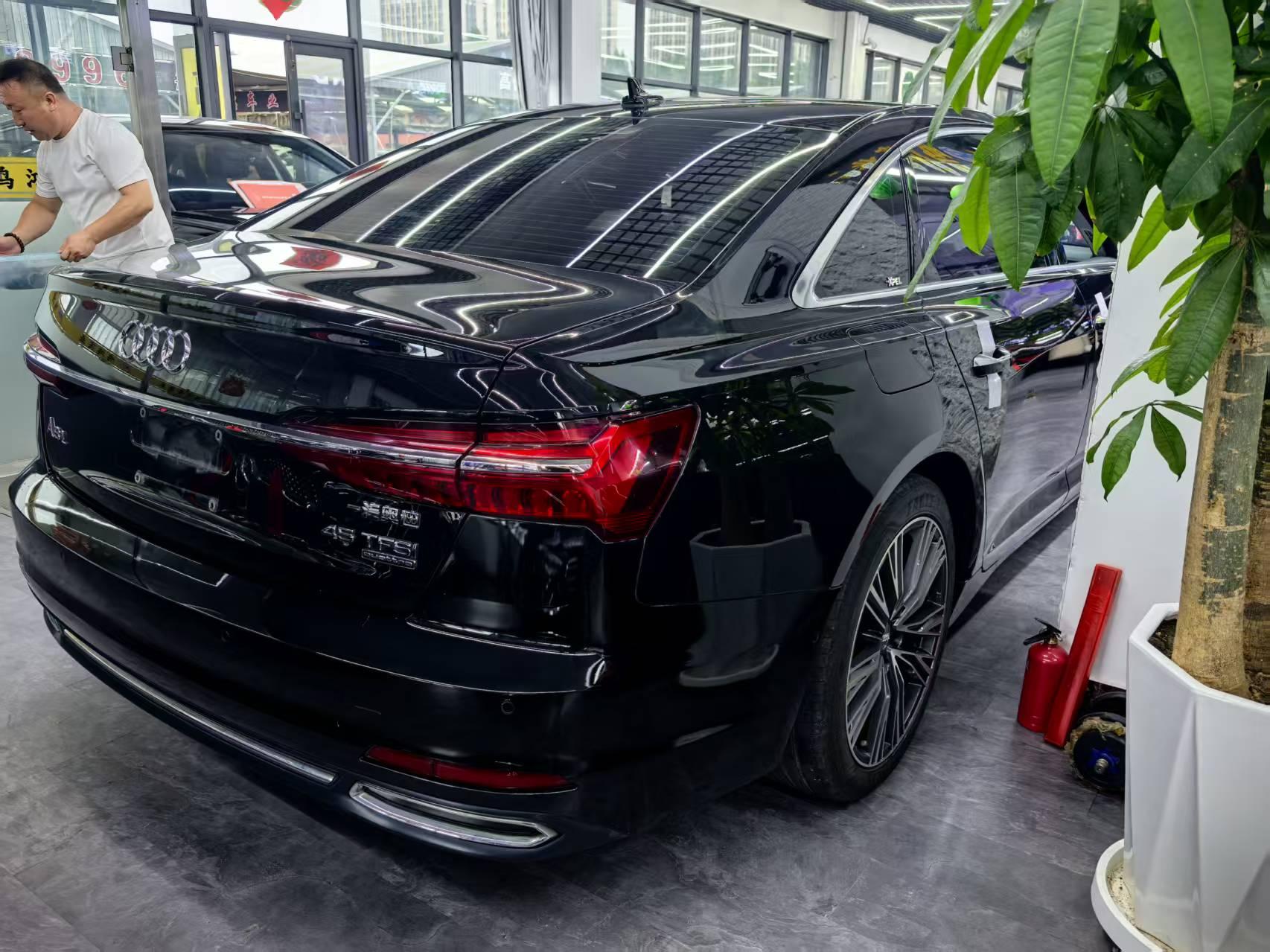 Audi A6 2019 thumb 4