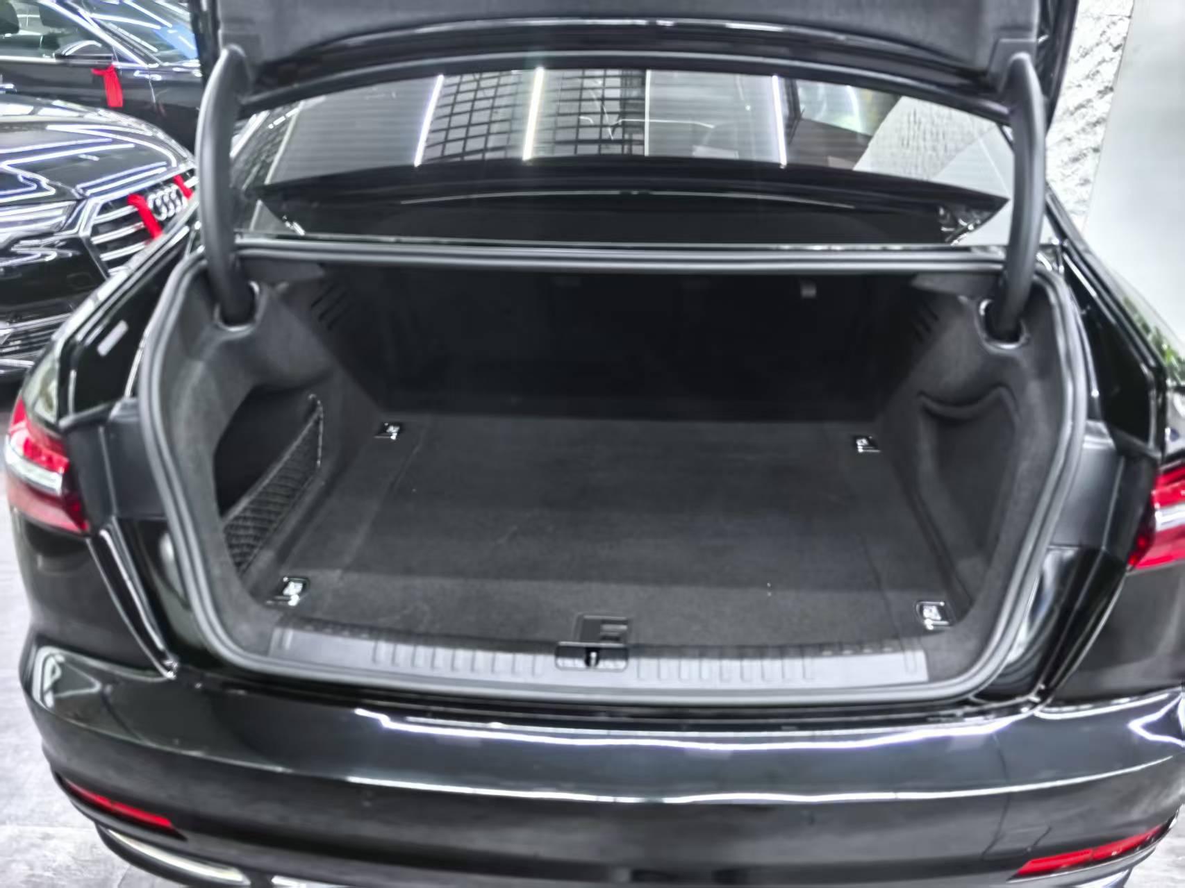 Audi A6 2019 thumb 10