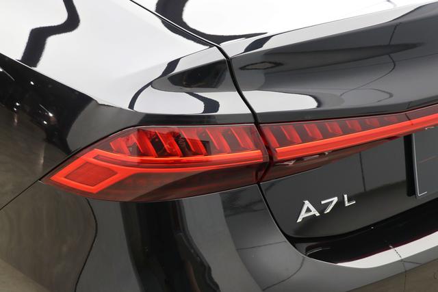 Audi A7 2024 thumb 7