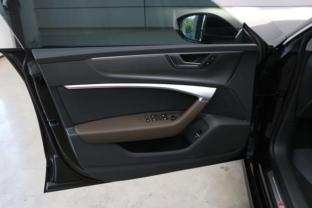 Audi A7 2024 thumb 11