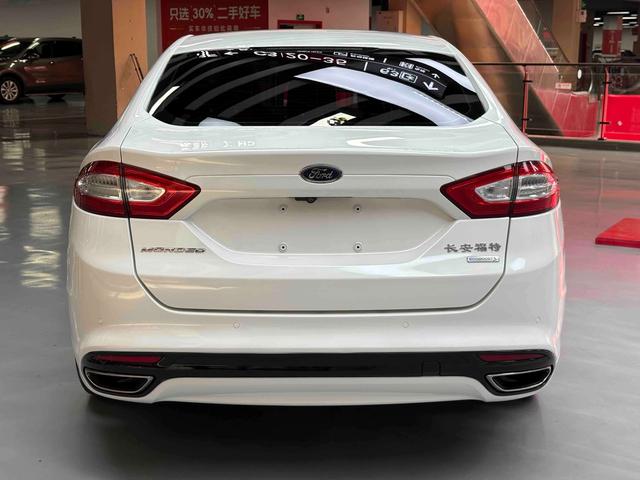 Ford Mondeo 2013 thumb 4