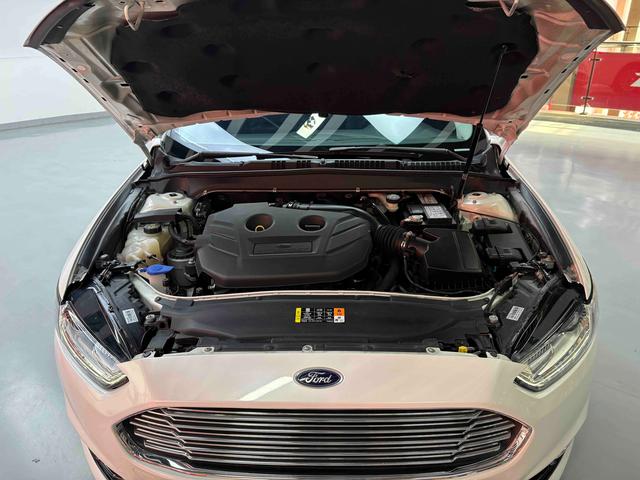 Ford Mondeo 2013 thumb 8