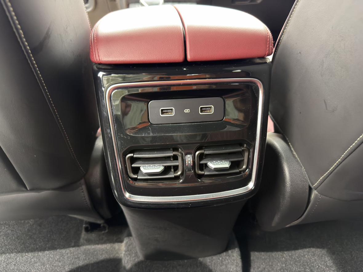 JETOUR X70 PLUS 2023 thumb 9