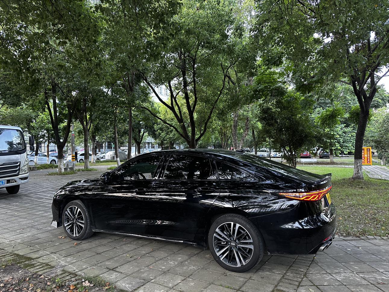 Chery Arrizo 8 PRO 2025 thumb 2