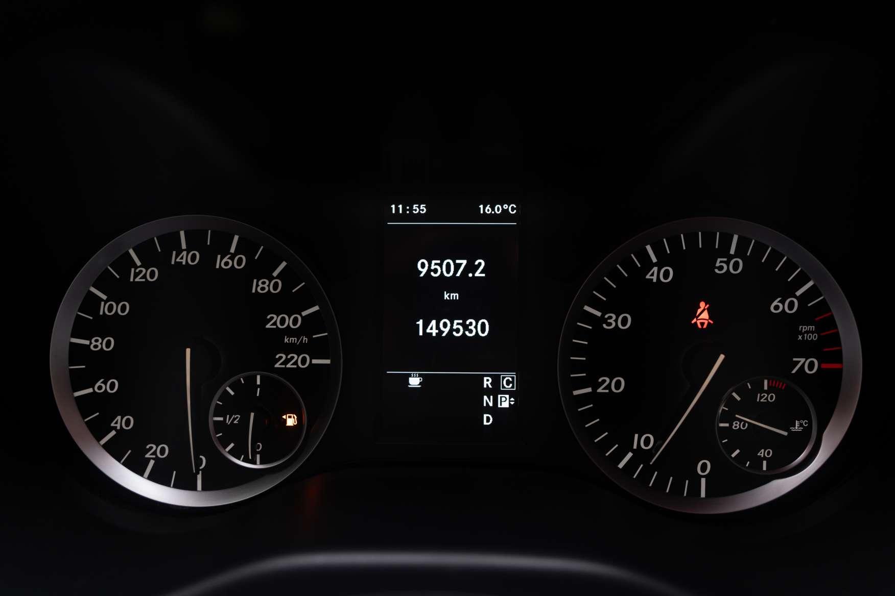 Mercedes-Benz Wei Ting 2018 thumb 11