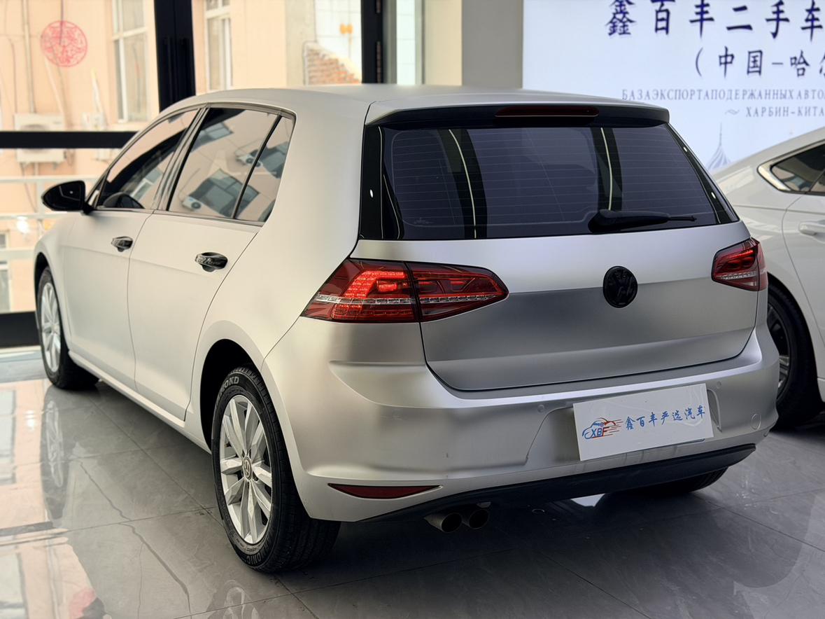 Volkswagen Golf Sportsvan 2016 thumb 2