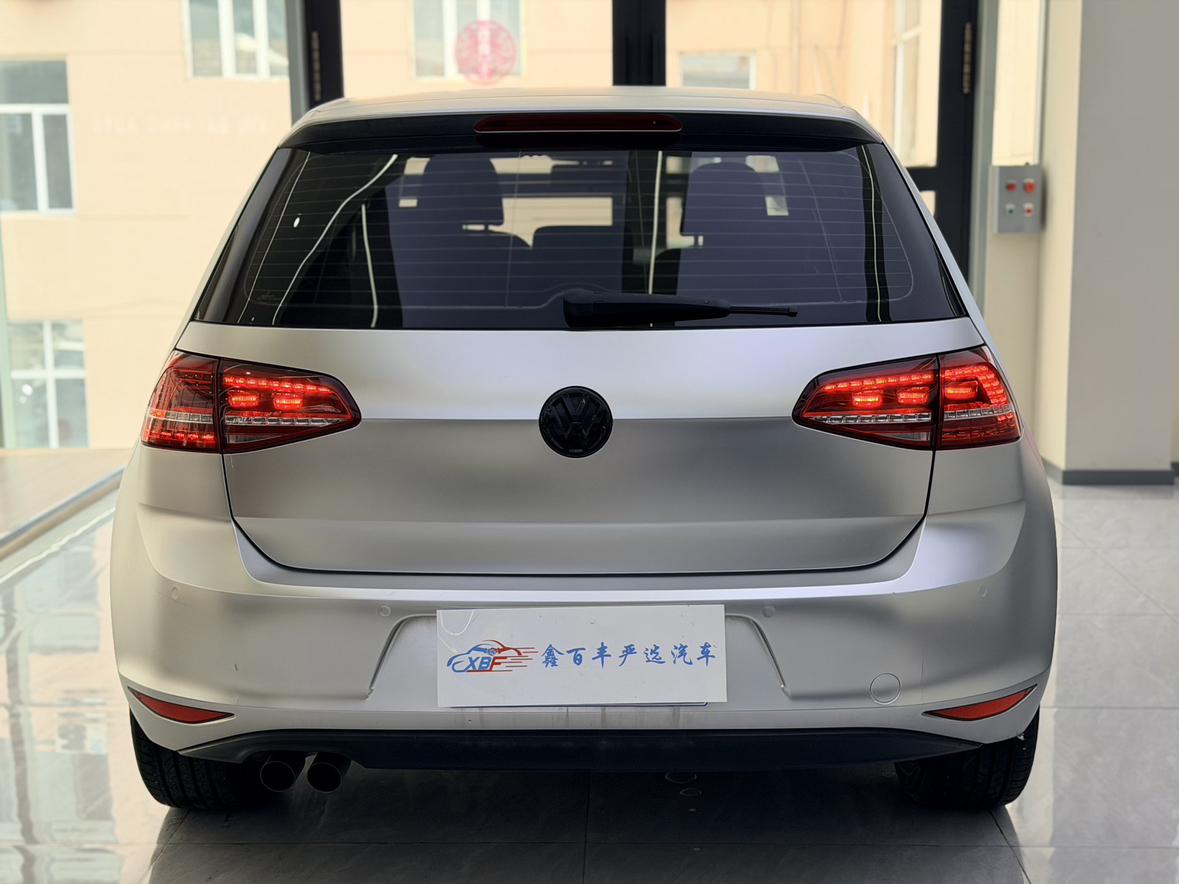Volkswagen Golf Sportsvan 2016 thumb 3