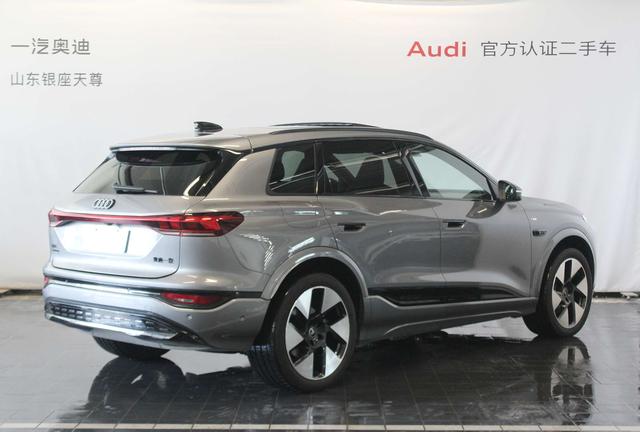 Audi Q6L e-tron 2026 thumb 2