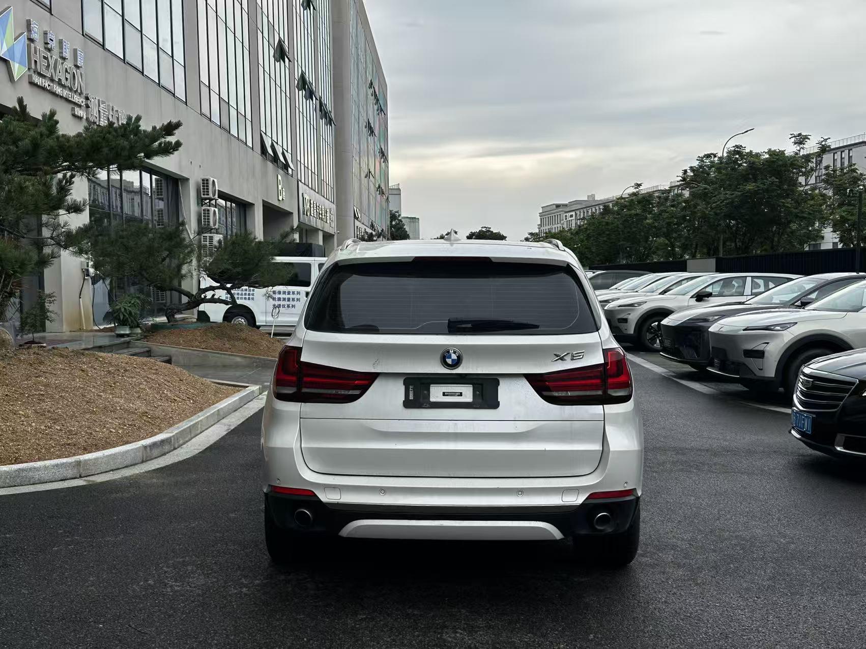 BMW X5 2017 thumb 11
