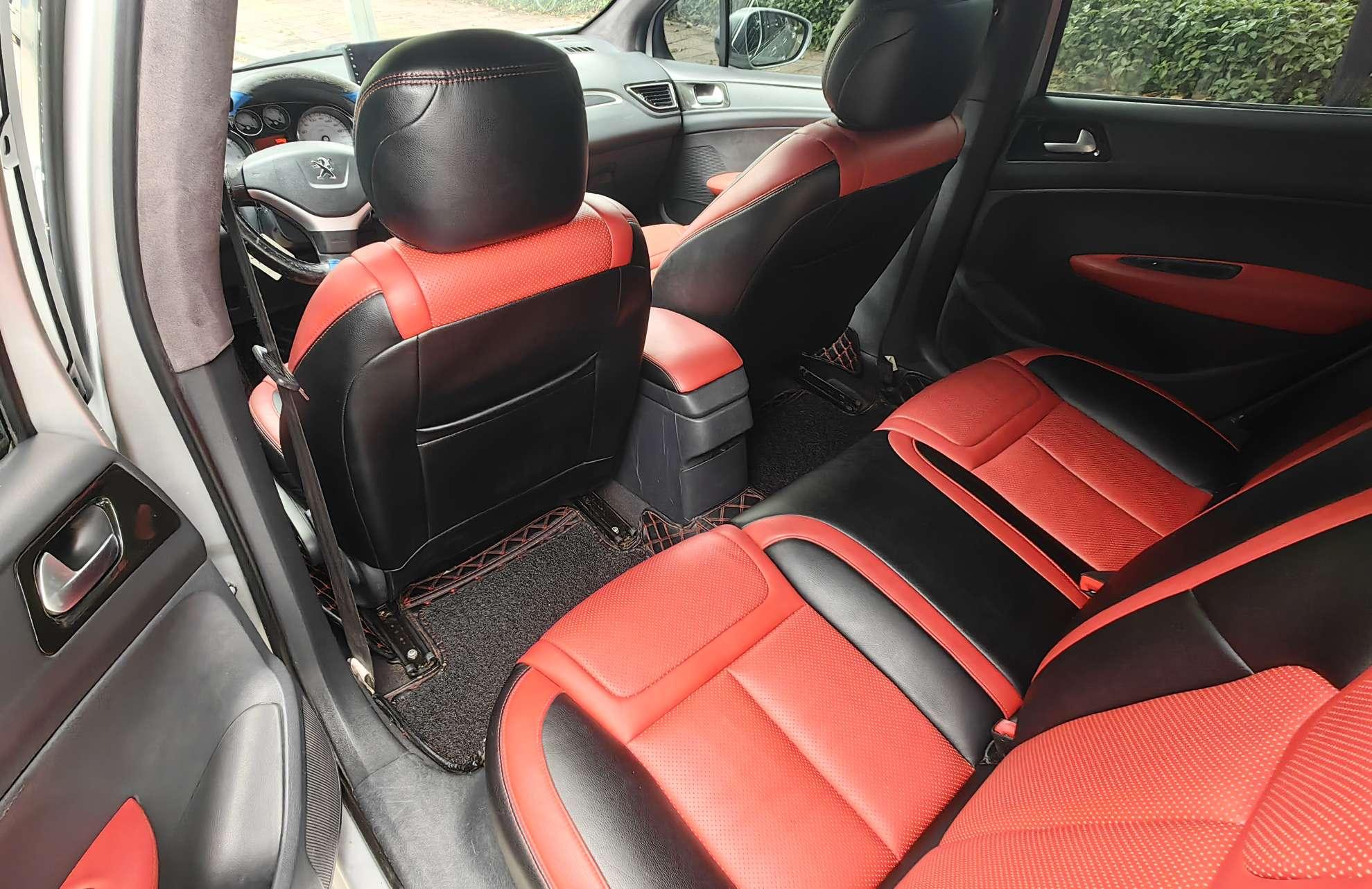 Peugeot 308 2013 thumb 8