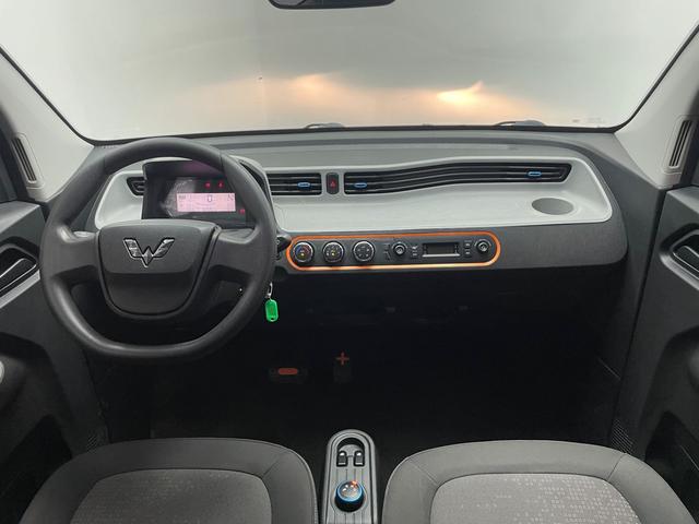 Wuling Mini EV 2022 thumb 12