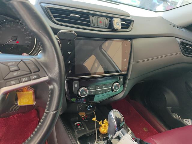 Nissan X-Trail 2021 thumb 6