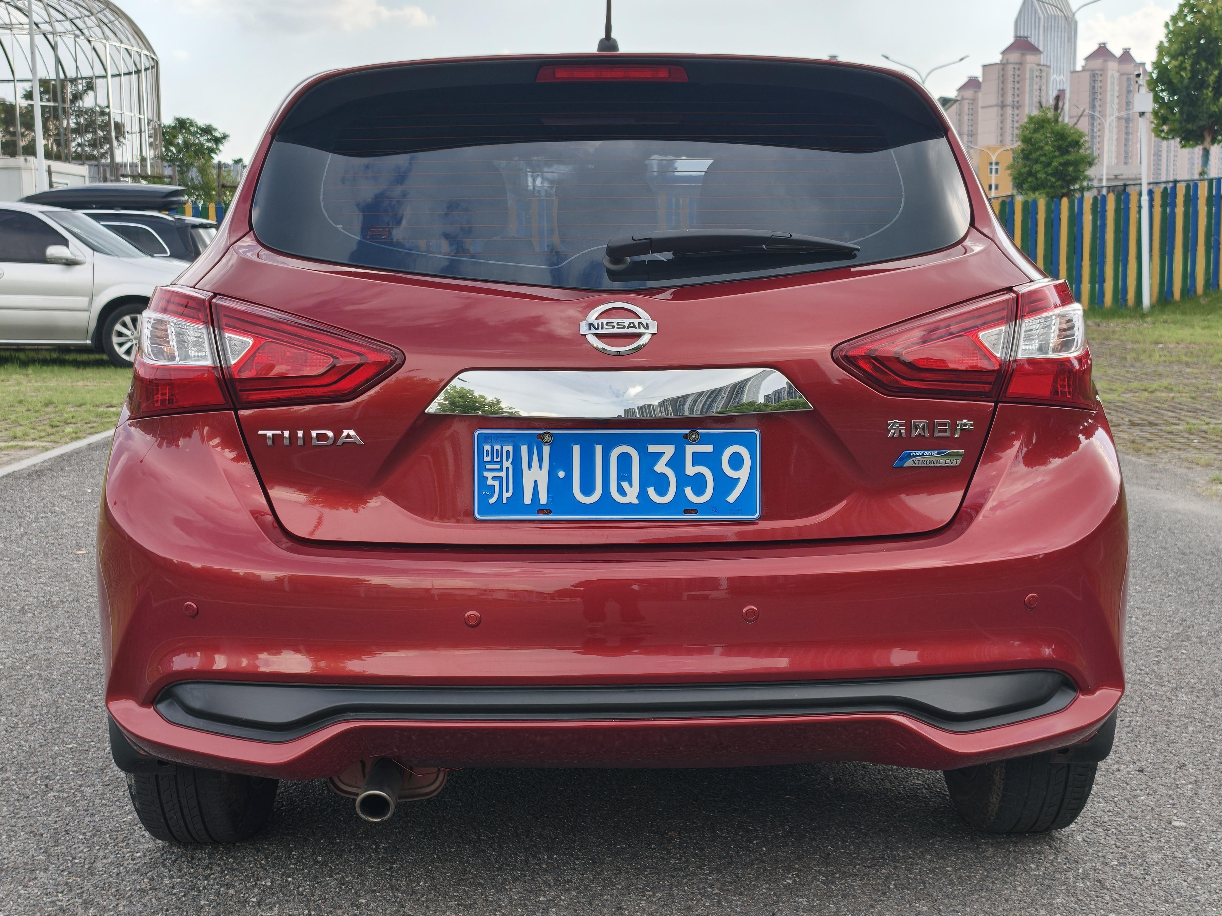 Nissan Tiida 2019 thumb 4