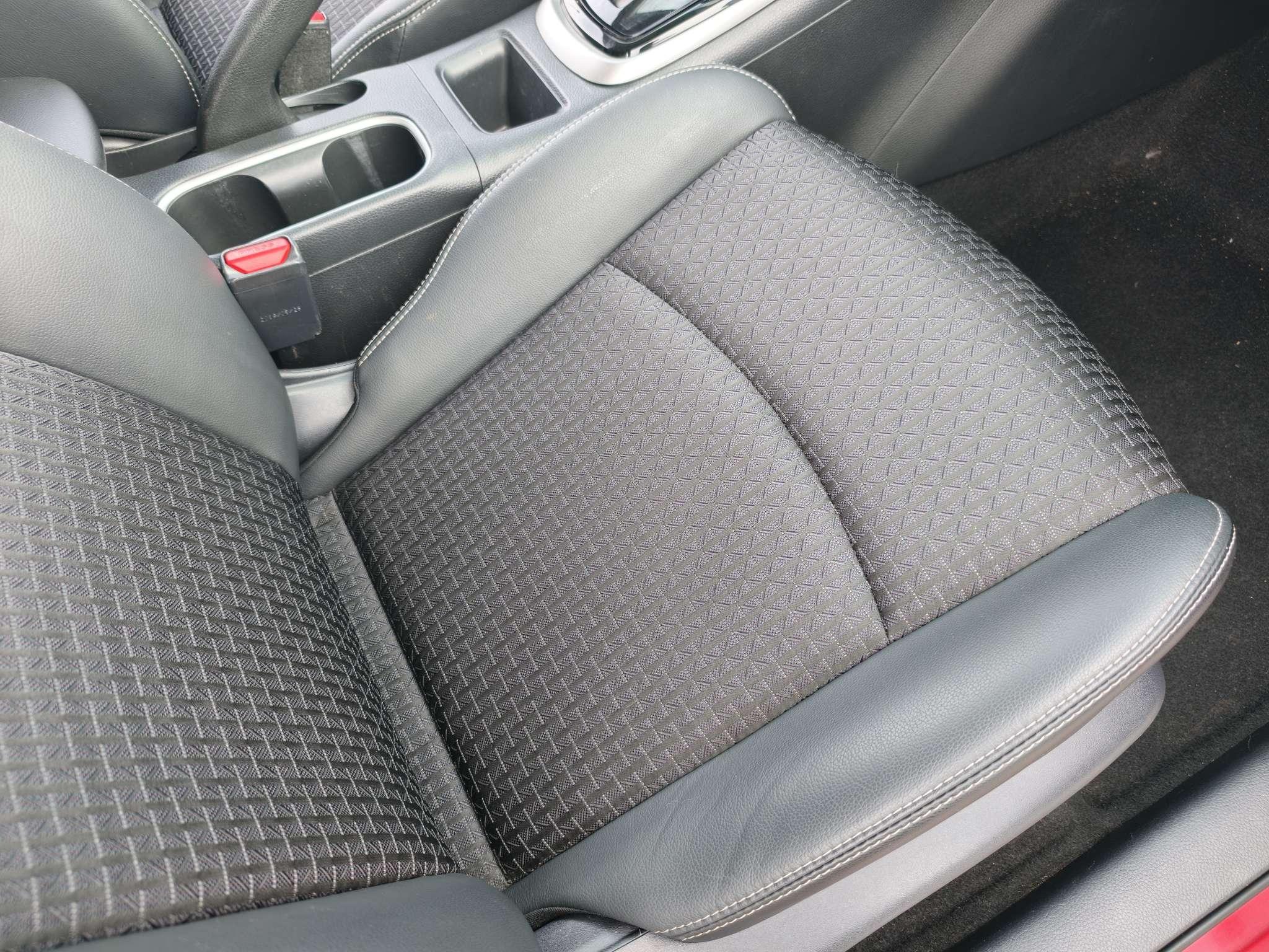 Nissan Tiida 2019 thumb 8