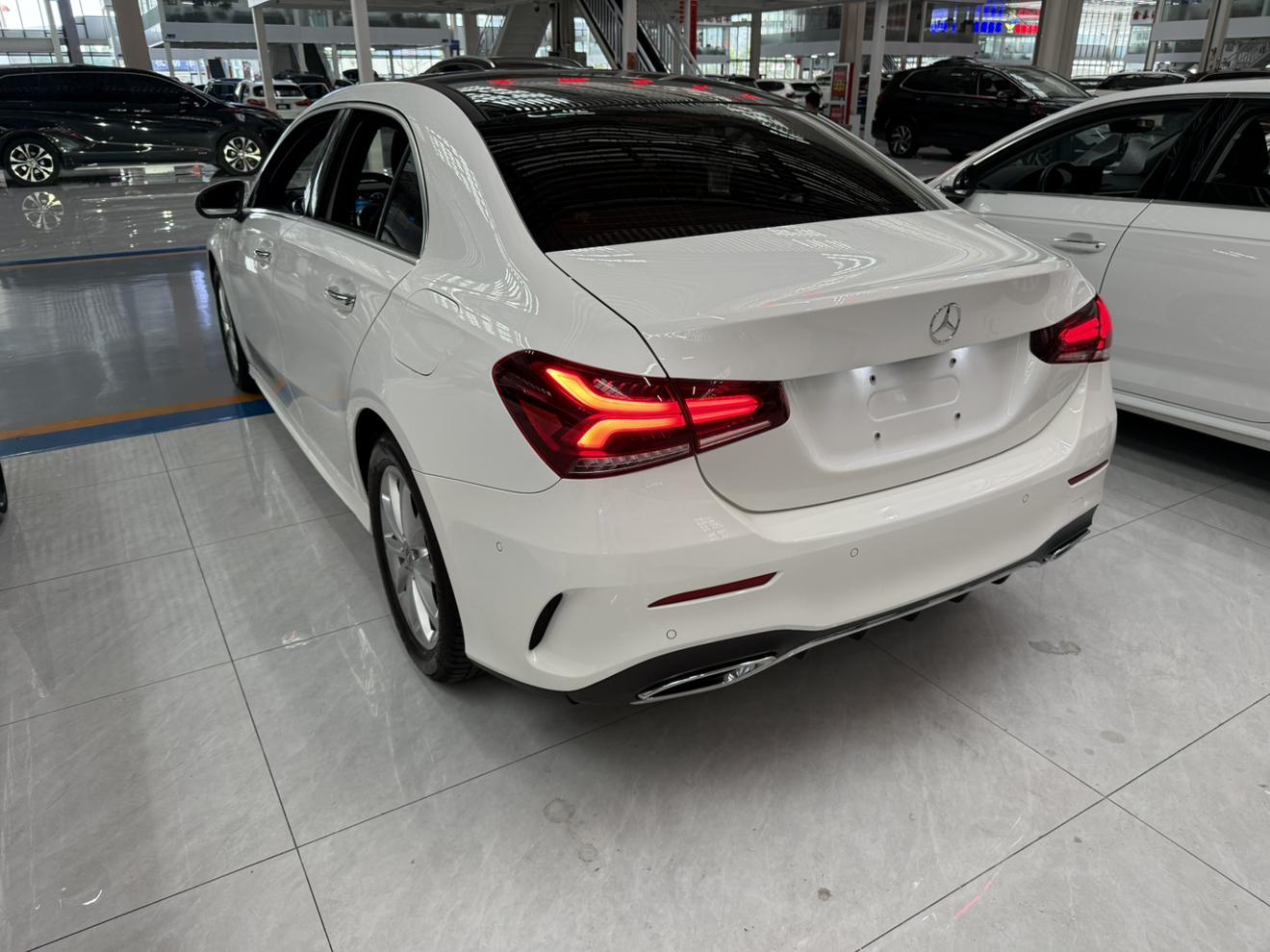 Mercedes-Benz A-Класс 2021 thumb 2