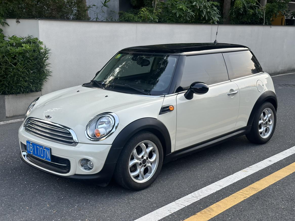 Mini Hatch 2011 thumb 11