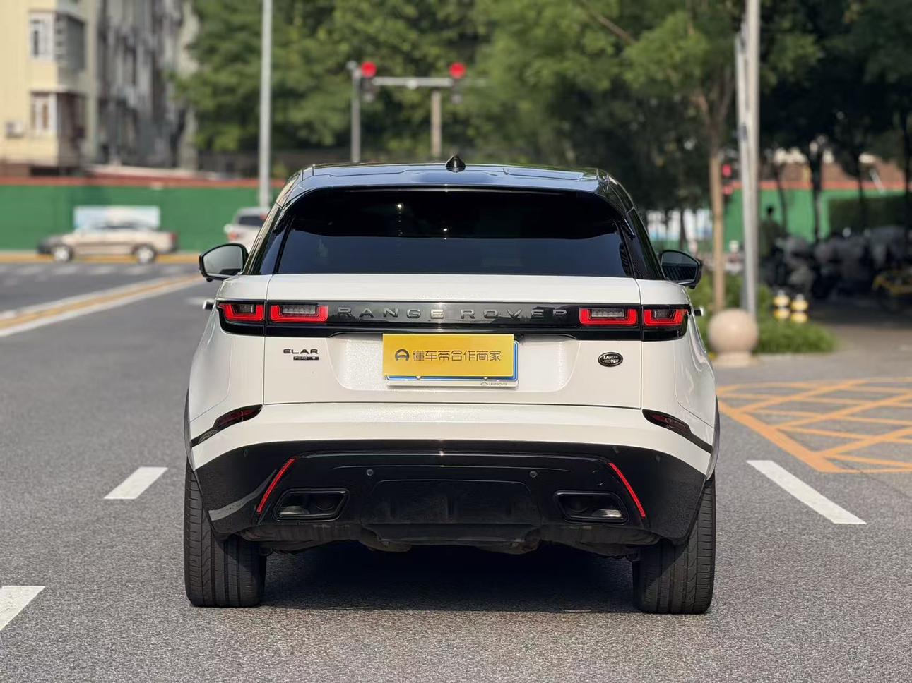 Land Rover Range Rover Evoque 2020 thumb 3