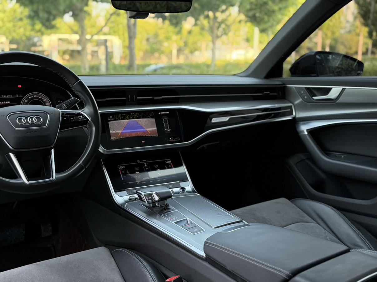 Audi A6 2022 thumb 5