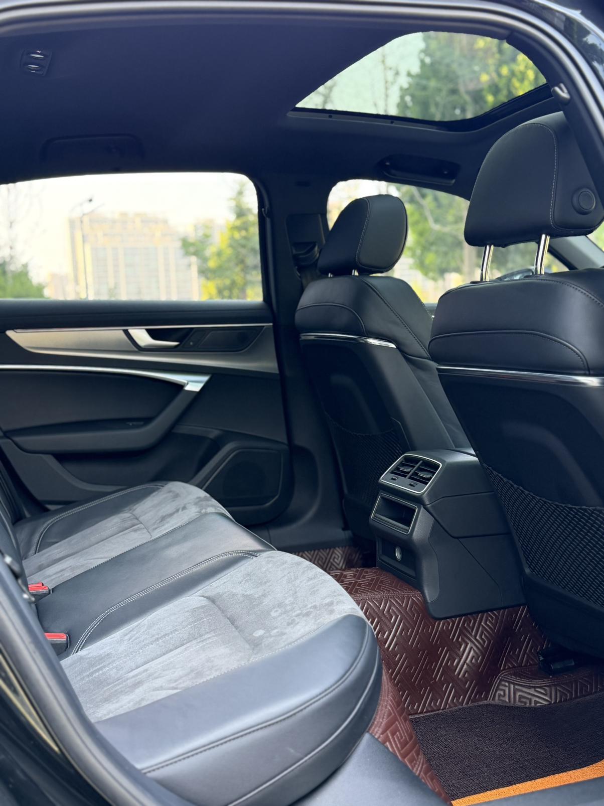 Audi A6 2022 thumb 8