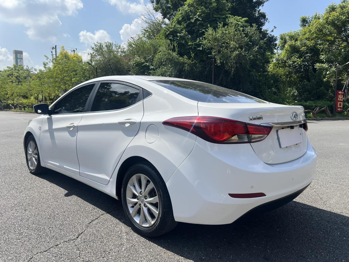 Hyundai Elantra 2016 thumb 4