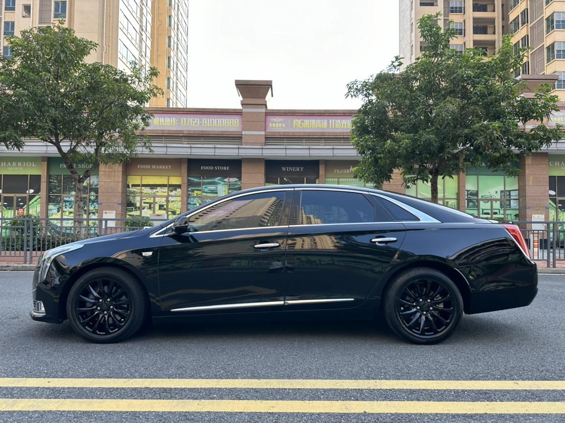 Cadillac XTS 2018 thumb 2