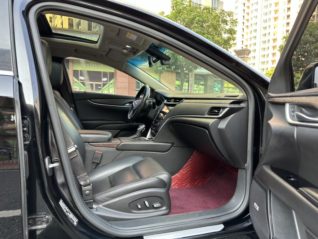 Cadillac XTS 2018 thumb 8