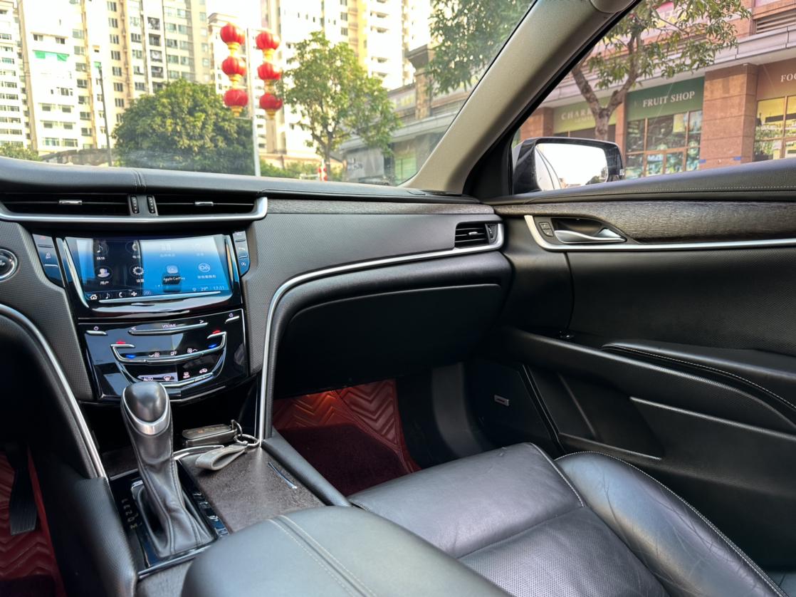 Cadillac XTS 2018 thumb 9