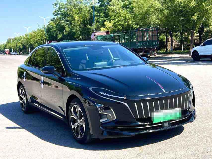 Hongqi E-QM5 2022 thumb 10