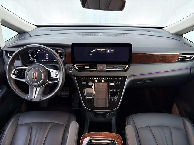 Hongqi HQ9 PHEV 2024 thumb 8