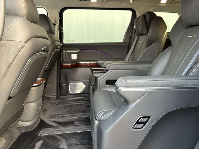 Hongqi HQ9 PHEV 2024 thumb 12